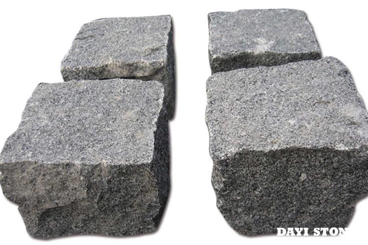 Cubes Dark Grey Granite G654 All sides natural split 10x10x10cm - Dayi Stone